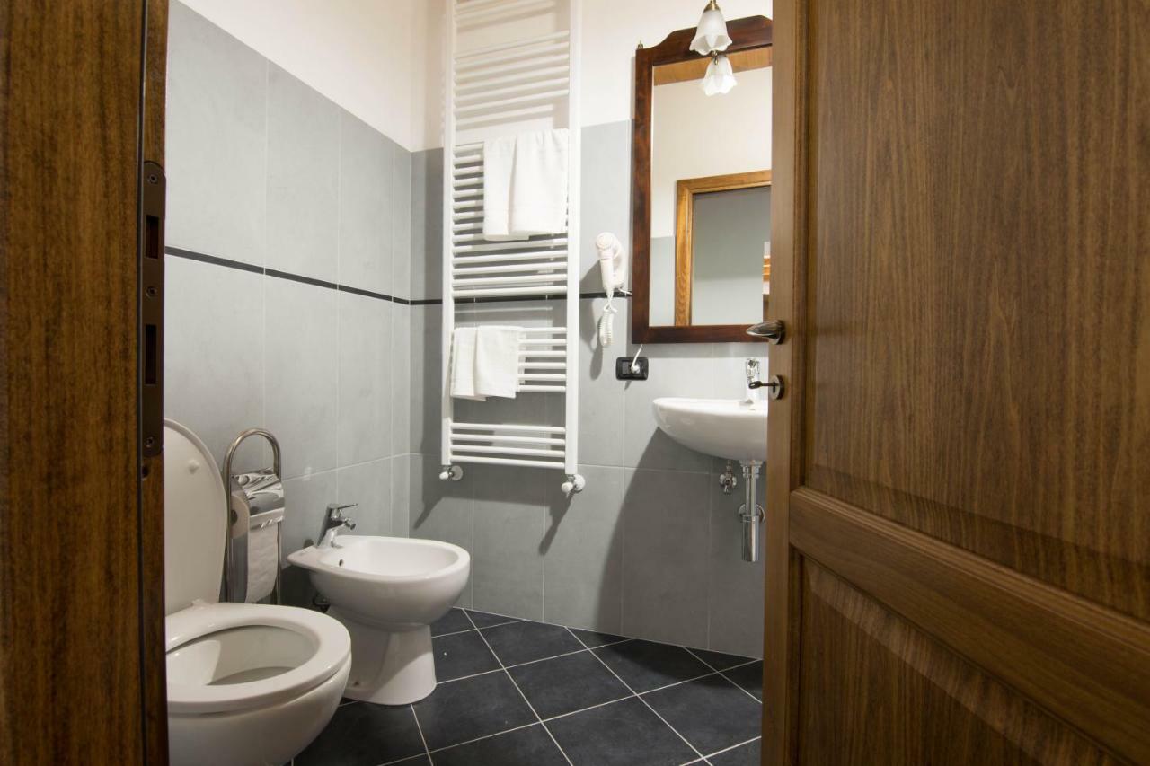Le Casine Del Borgo Bed & Breakfast Borgo a Mozzano Luaran gambar